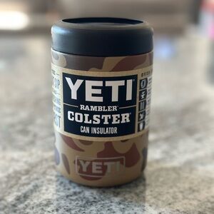 YETI Camo Wetlands Colster. NWT! Sold
out.